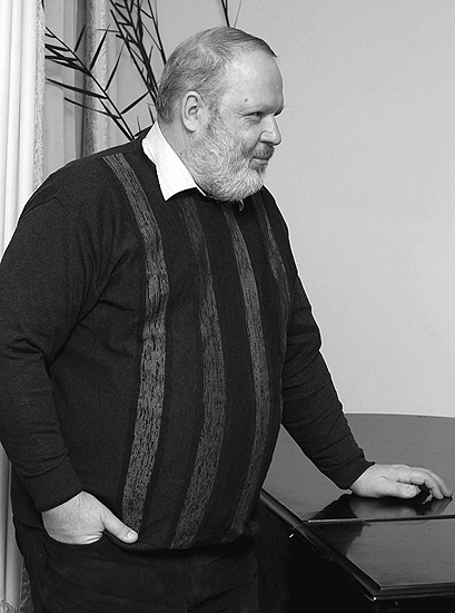 Николай Алексеевич Богомолов