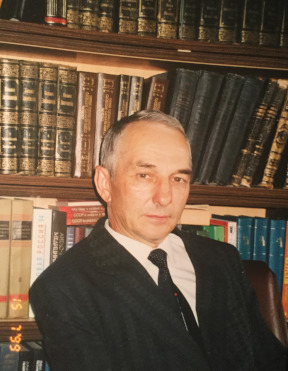 Лев Дионисович Мирошниченко